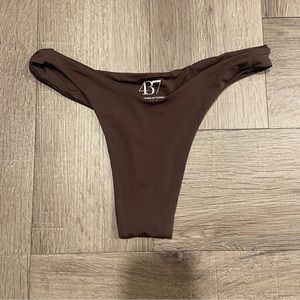 437 “Kenzie” Bikini Bottom in Espresso Size Small